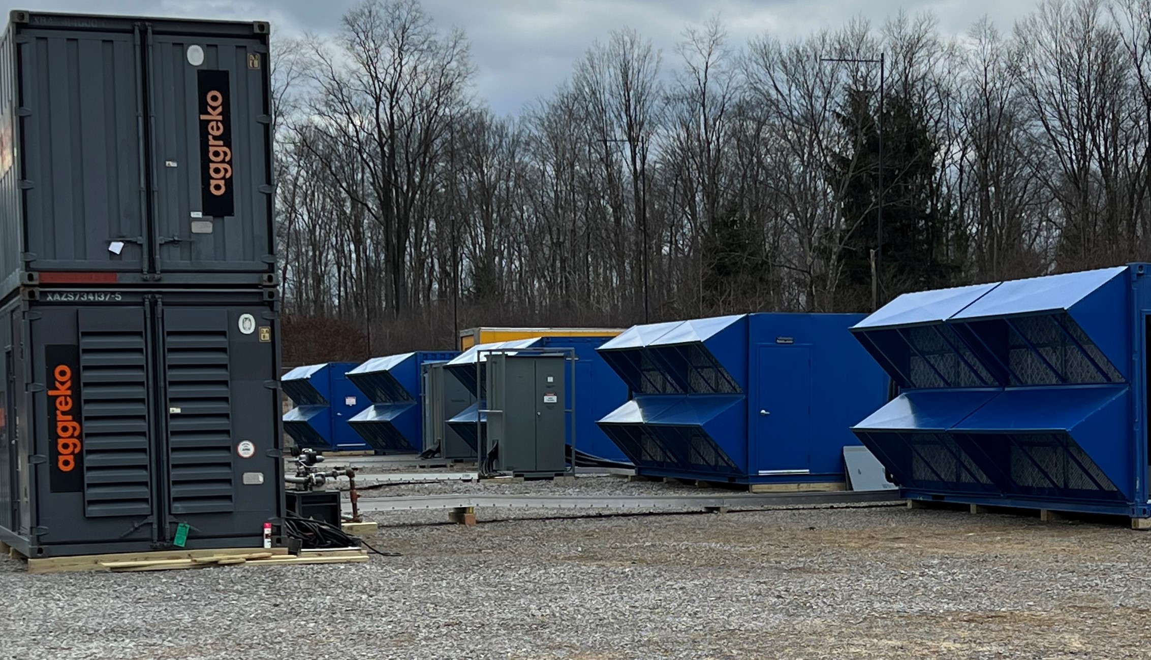 Taking the Load Off: How Cryptocurrency Miner Hosting Services Handle Maintenance & Upkeep 5